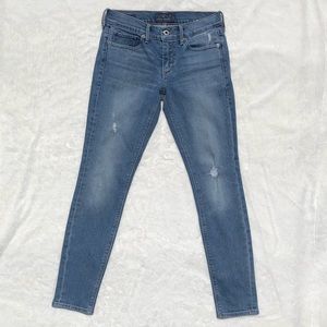 Lucky Charlie Distressed Skinny Jean, Size 2/26